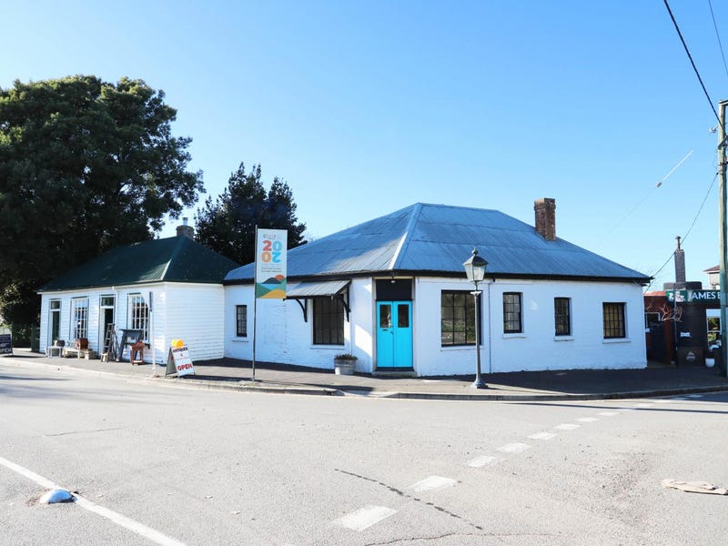 1/2 Russell Street, EVANDALE, TAS, 7212