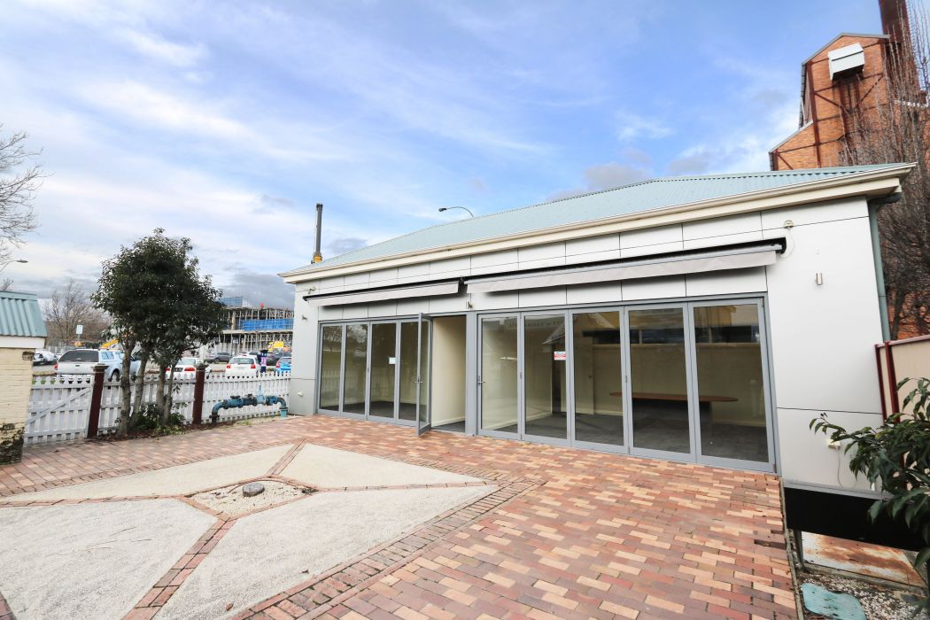 8 Willis Street, LAUNCESTON, TAS, 7250